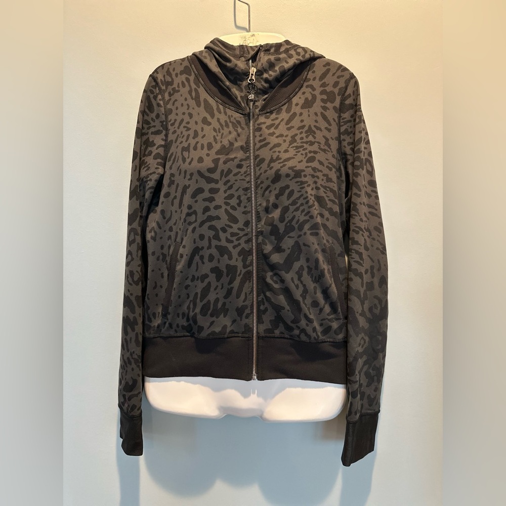 Lululemon Namaskar Cheetah Animal Print Hoodie size 4